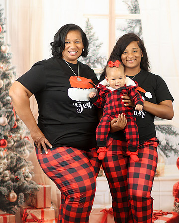 2024_Christmas_RussellFamily-49