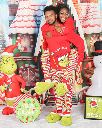 2024_Christmas_Aryelle-1
