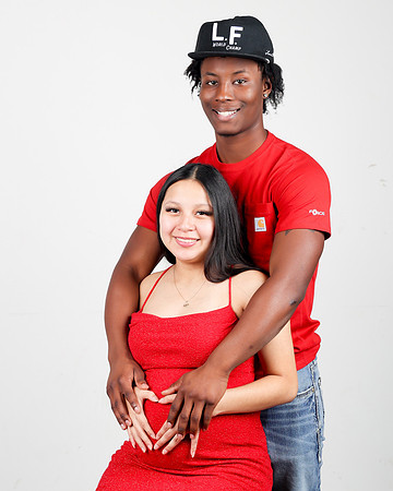 2024_Christmas_Maternity_Emily-21