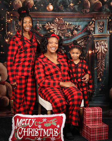 2024_Christmas_Charcy-1