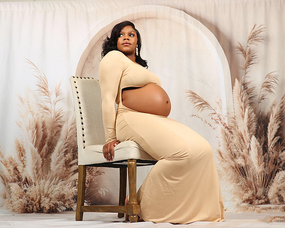 2025_Maternity_Elexis-30