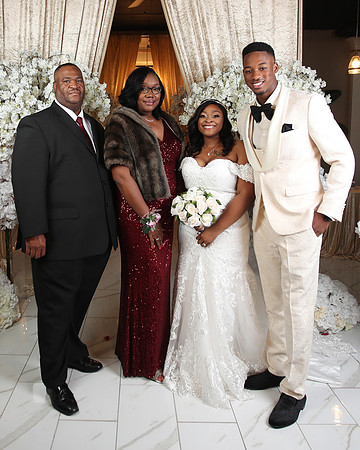 Brooks_Wed-240