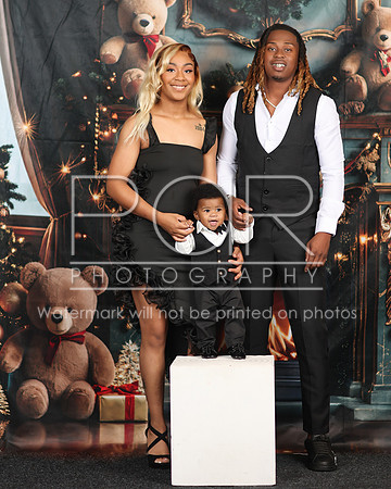 2024_Christmas_Asia Taylor-27