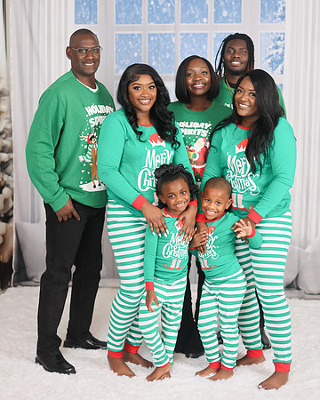 2024_Christmas_Sutton Family-79