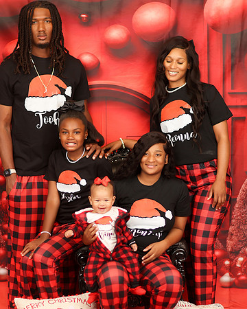 2024_Christmas_RussellFamily-14