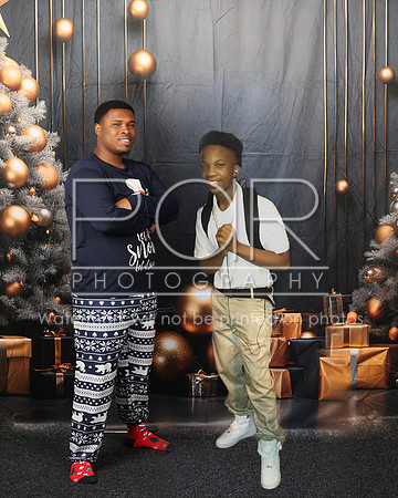 2024_Christmas_LaToya Shelton-6