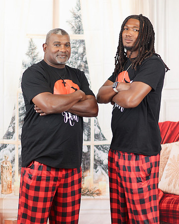 2024_Christmas_RussellFamily-57