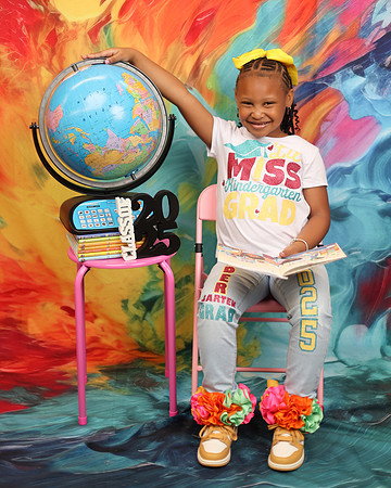 2025_Grad_Raegan-29