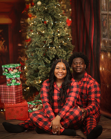 2024_Christmas_Makenzie Burns-19