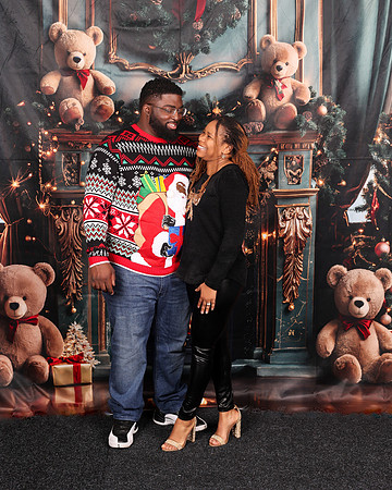2024_Christmas_Evelyn-11