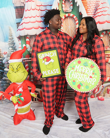 2024_Christmas_Makenzie Burns-28