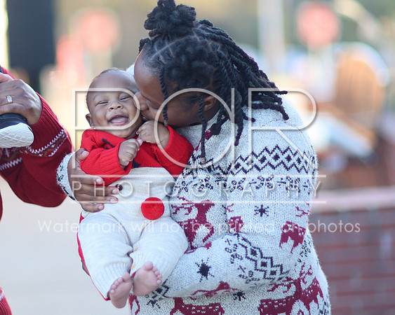 2024_Christmas_Shanita-58