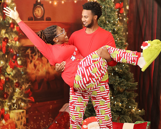 2024_Christmas_Aryelle-16