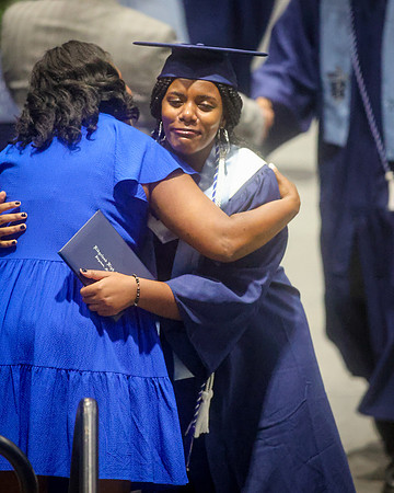 2025_Graduation_Asiyah-6