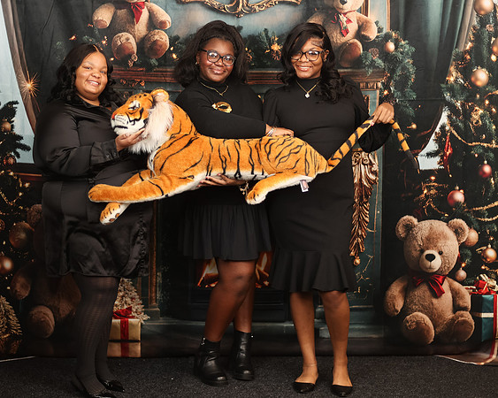 2024_Christmas_Jasmine Rudd-20