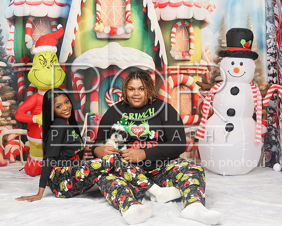 2024_Christmas_Jamiyah-4