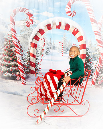 2024_Christmas_Griffins-7