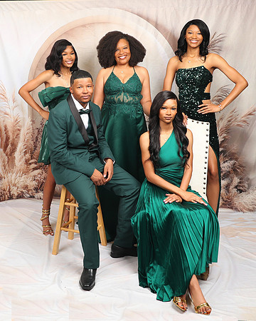 2025_Family_Makinnah Jones-18