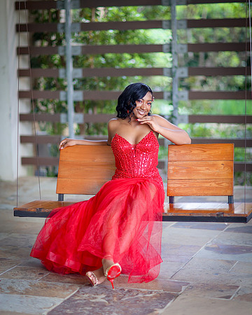 2025_Prom_ShaniahSis-17