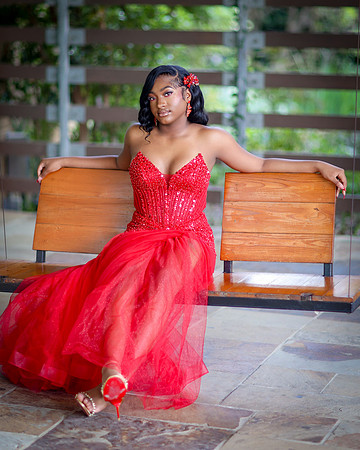 2025_Prom_ShaniahSis-16