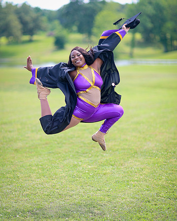 2025_Grad_Maddy-95