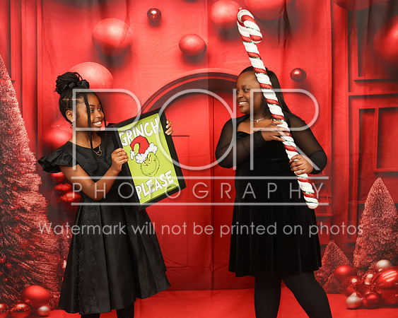 2024_Christmas_Kyerra Cooper-25