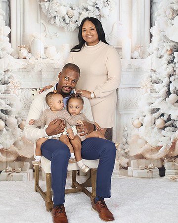 2024_Christmas_Barnes Family-12