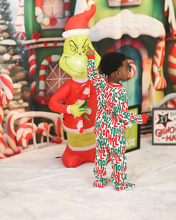 2024_Christmas_Keundra-22