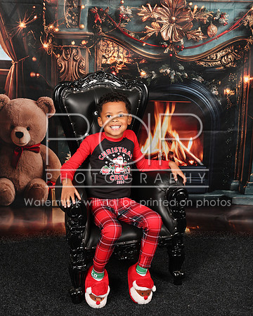 2024_Christmas_Kenda-1