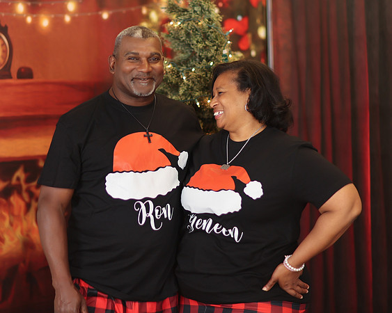2024_Christmas_RussellFamily-24