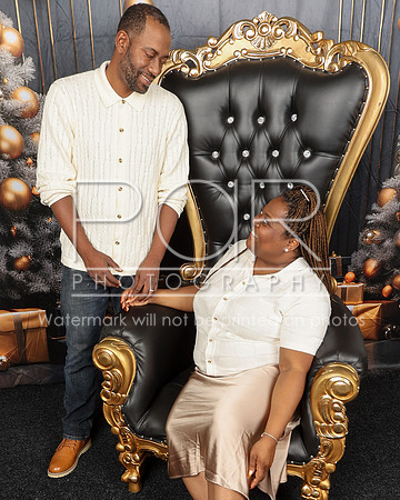 2024_Holiday_D_Kyles-22