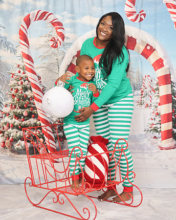 2024_Christmas_Sutton Family-61