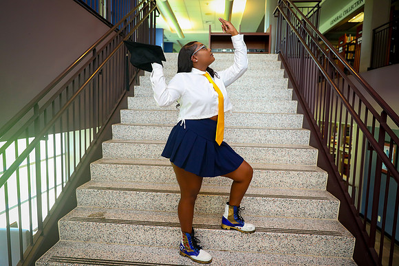 2025_Grad_Maddy-21