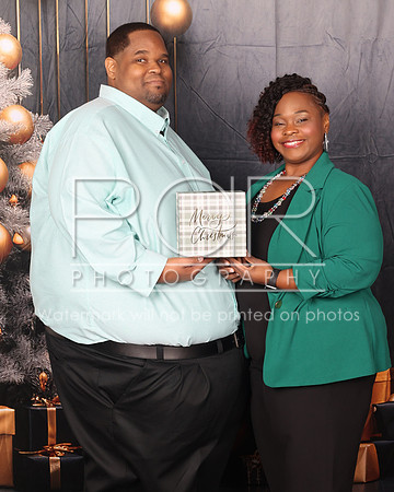 2024_Christmas_Antoinette-11