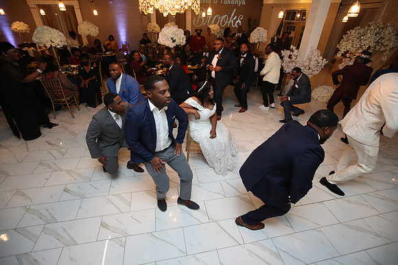 Brooks_Wed-383