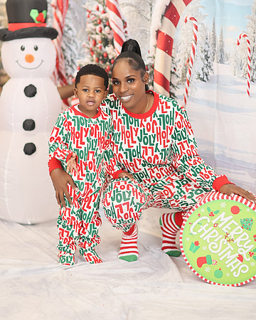 2024_Christmas_Keundra-20