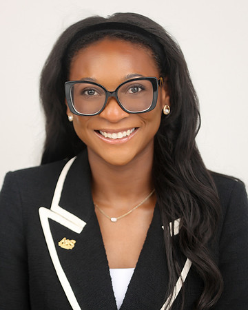 2025_Headshots_MaryCatherine-1