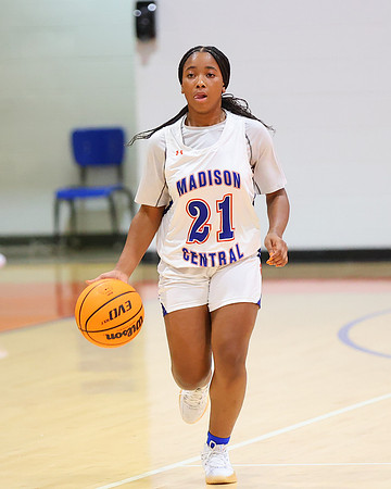 2024_Bball_Girls_YazooCityvsMadisonCen-4