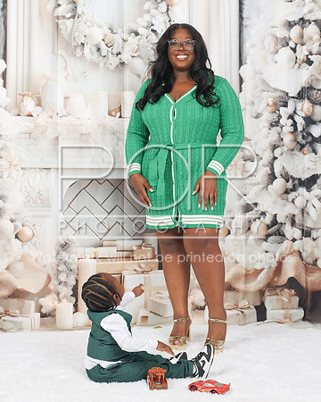 2024_Christmas_Jada Varnell-17