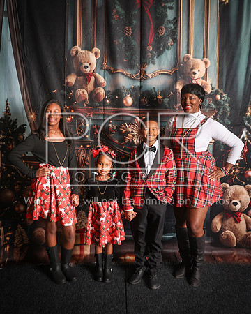 2024_Christmas_Eboni-2