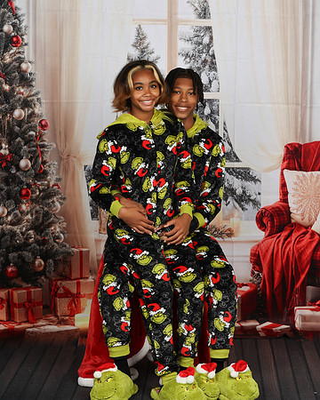2024_Christmas_SamB-32