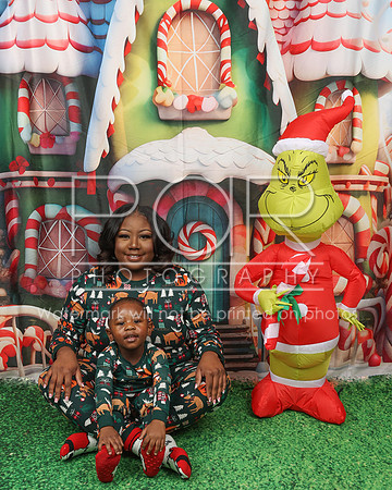 2024_Holiday_K_Woods-2