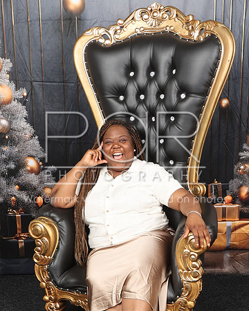 2024_Holiday_D_Kyles-25