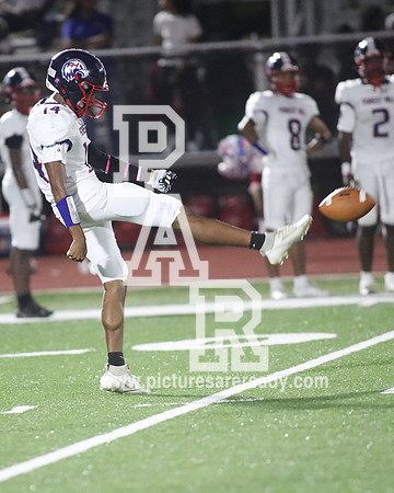 2024_Fball_ForestHillvsCway-172
