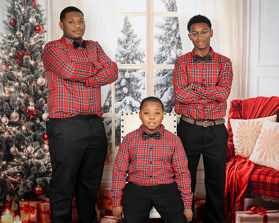 2024_Christmas_LatashaMc-7