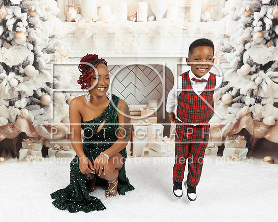 2024_Christmas_Akyla-10