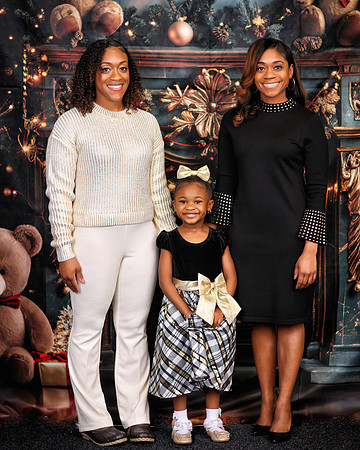 2024_Christmas_JasmineJ-36