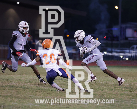 2024_Fball_CwayvsTerry-116