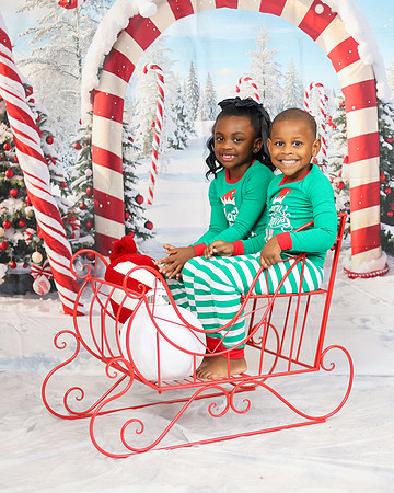2024_Christmas_Sutton Family-57