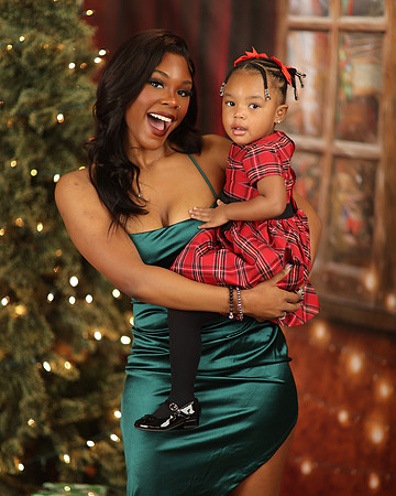2024_Christmas_Shanta-7